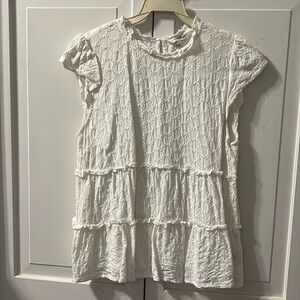 Detailed short sleeve blouse